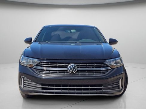 Used 2022 Volkswagen Jetta Sport FWD image 3