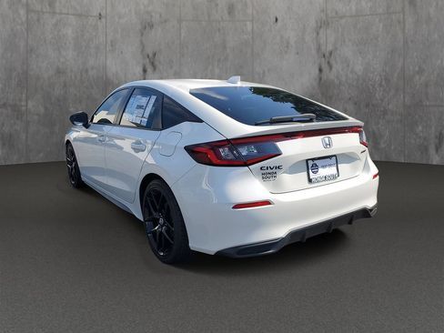 New 2026 Honda Civic Sport image 4