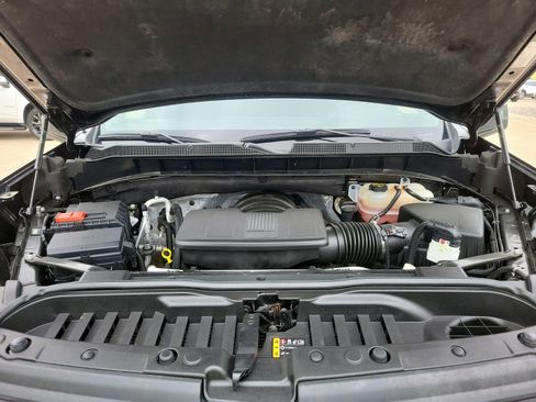 Certified 2025 Chevrolet Silverado 1500 LT AWD/4WD image 28