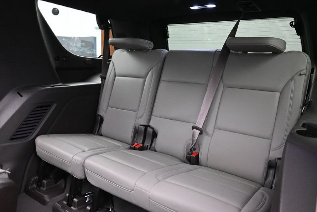 Used 2024 Chevrolet Tahoe LT AWD/4WD image 9