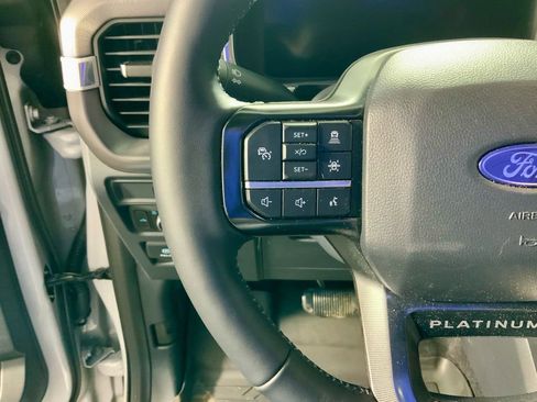Used 2025 Ford F150 Platinum image 24