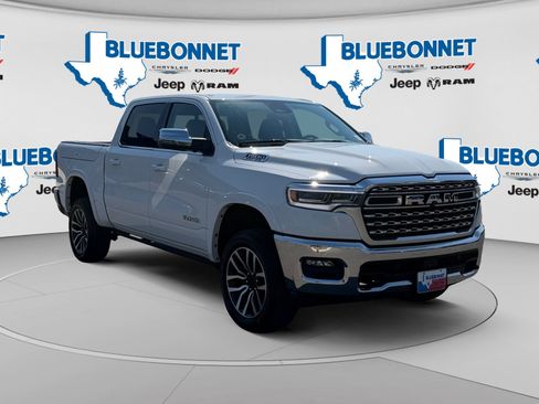 Used 2025 RAM 1500 Limited AWD/4WD image 3