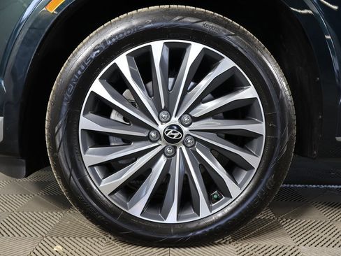 Certified 2025 Hyundai Palisade Calligraphy image 26