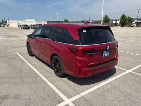Used 2025 Honda Odyssey Sport-L image 3