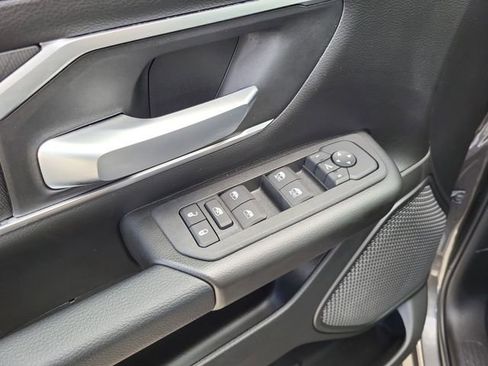 New 2026 RAM 1500 4x4 Crew Cab image 15