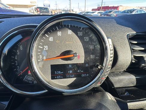 Used 2017 MINI Cooper Clubman ALL4 image 23