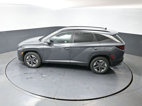 Used 2025 Hyundai Tucson SEL AWD/4WD image 19