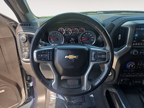Used 2019 Chevrolet Silverado 1500 LTZ w/ LTZ Premium Package AWD/4WD image 12