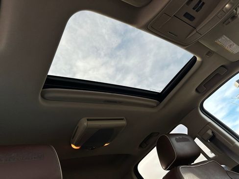 Used 2016 Chevrolet Silverado 2500 High Country w/ Duramax Plus Package image 30