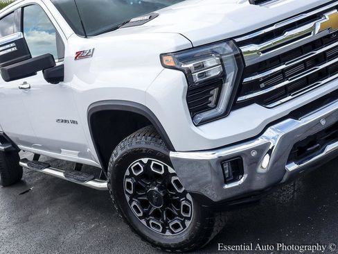 Certified 2024 Chevrolet Silverado 2500 LTZ w/ LTZ Convenience Package AWD/4WD image 8