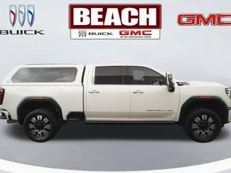 Used 2025 GMC Sierra 2500 Denali w/ Denali Reserve Package AWD/4WD video 2