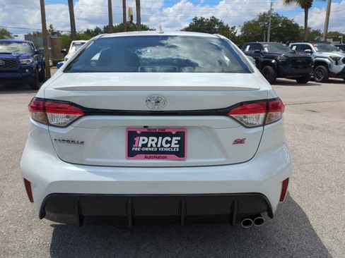 Certified 2025 Toyota Corolla SE FWD image 7