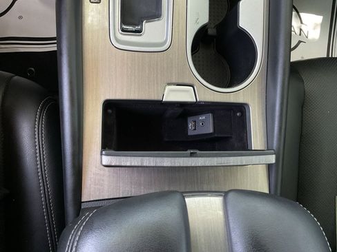 Used 2017 Nissan Murano Platinum w/ Platinum Technology Package FWD image 24