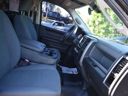 Used 2017 RAM 1500 Express w/ Black Ram 1500 Express Group AWD/4WD image 14