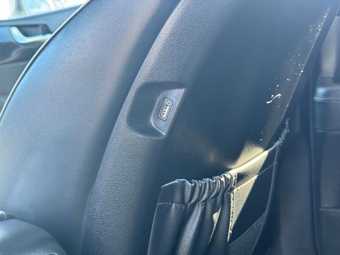 Used 2022 Hyundai Palisade Limited w/ Cargo Package image 15