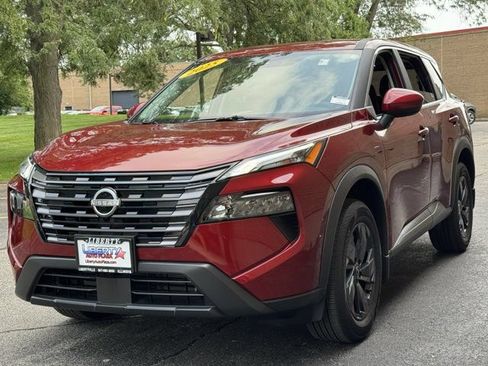 Used 2026 Nissan Rogue SV AWD/4WD image 30