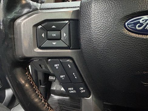 Used 2017 Ford F150 Raptor w/ Equipment Group 802A Luxury AWD/4WD image 23