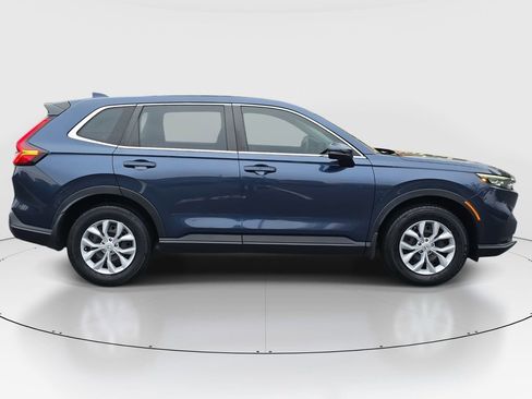 Used 2024 Honda CR-V LX image 4