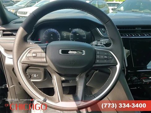 New 2025 Jeep Grand Cherokee Laredo image 15