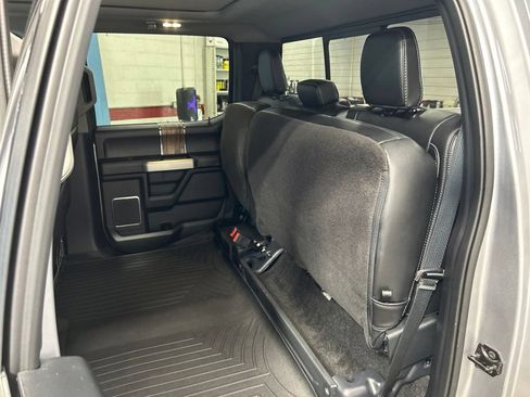 Used 2020 Ford F150 Lariat w/ Equipment Group 502A Luxury AWD/4WD image 37