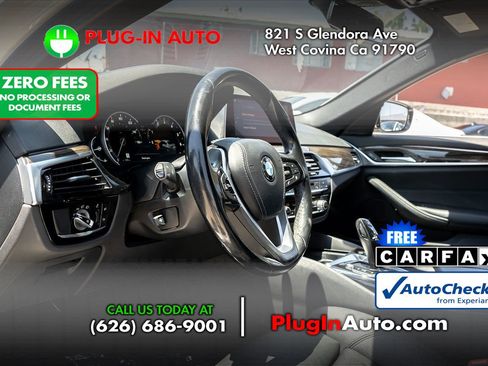 Used 2019 BMW 530i w/ Convenience Package RWD image 5