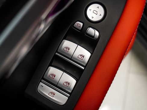 Used 2025 BMW XM Label Red image 30