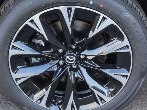 New 2026 MAZDA CX-90 Plug-In Hybrid w/ Premium Plus image 11