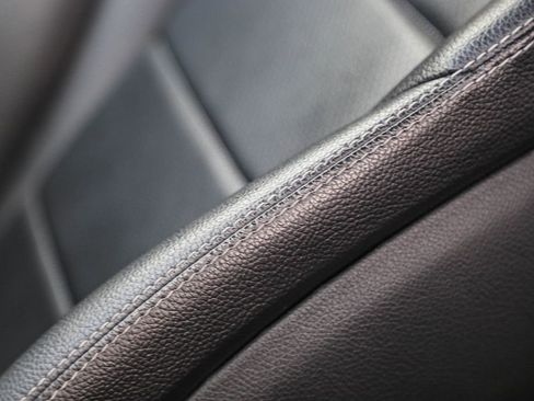 Used 2022 Mercedes-Benz GLC 300 image 24