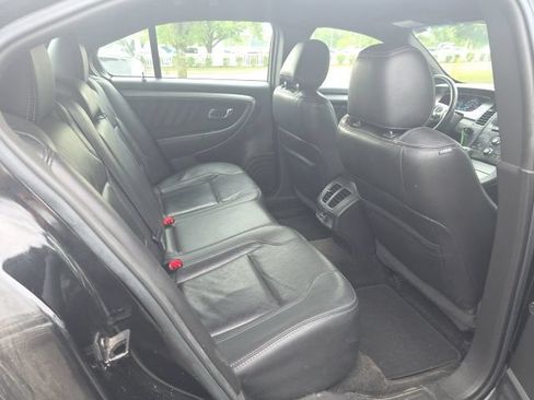 Used 2013 Ford Taurus SEL FWD image 18