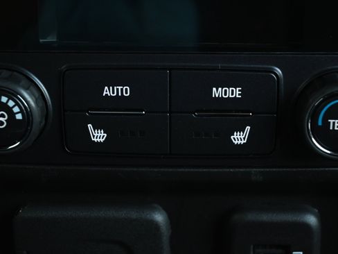 Used 2024 Buick Enclave Premium image 23