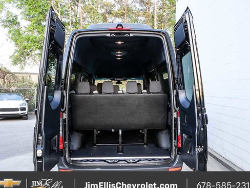 Used 2024 Mercedes-Benz Sprinter 2500 image 26