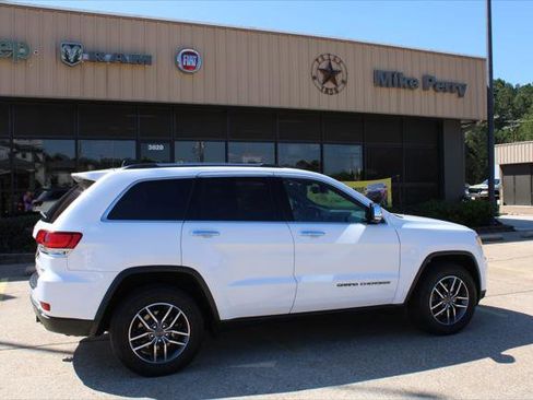 Certified 2020 Jeep Grand Cherokee Limited AWD/4WD image 7