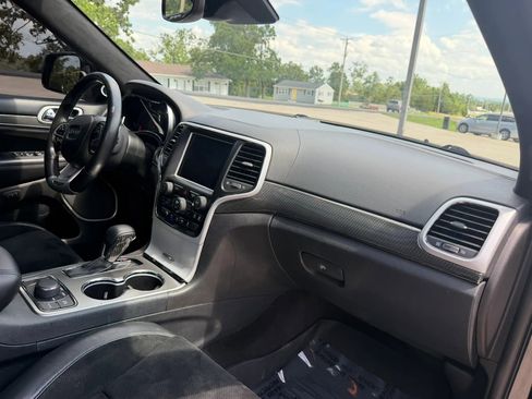 Used 2018 Jeep Grand Cherokee Trackhawk AWD/4WD image 49