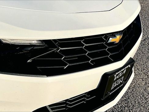 Used 2023 Chevrolet Camaro LT image 29