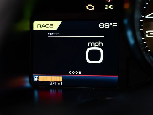 Certified 2023 Ferrari 812 GTS RWD image 32