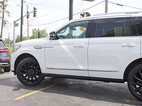 Used 2020 Lincoln Navigator Reserve w/ Luxury Package AWD/4WD image 13