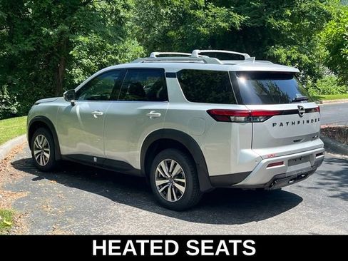 Used 2023 Nissan Pathfinder SL w/ Lighting Package (N92) AWD/4WD image 8