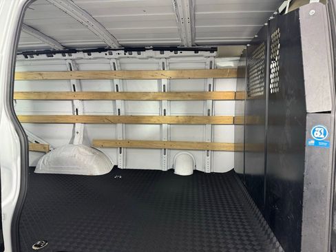 Used 2024 Chevrolet Express 2500 w/ Driver Convenience Package image 19