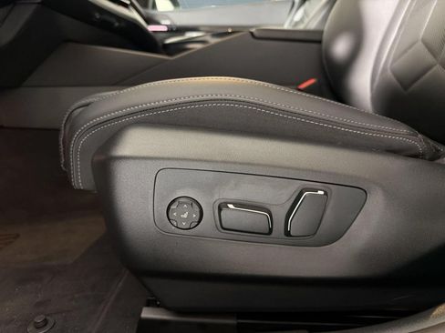 Used 2026 BMW 530i w/ M Sport Package RWD image 14