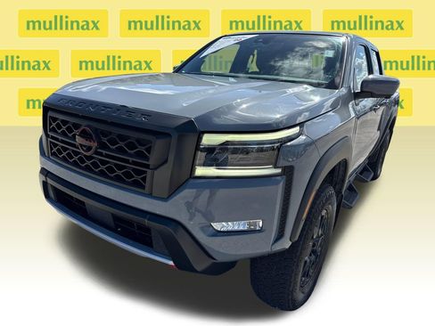 Used 2023 Nissan Frontier PRO-4X w/ Pro-4X Premium Package image 11