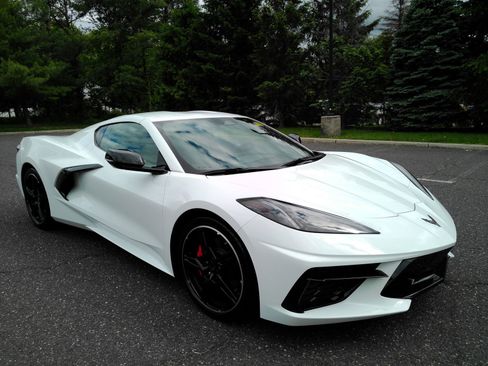 Certified 2024 Chevrolet Corvette Stingray Preferred Cpe w/ Battery Protection Package RWD image 2