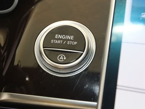 Used 2022 Mercedes-Benz S 500 4MATIC image 36