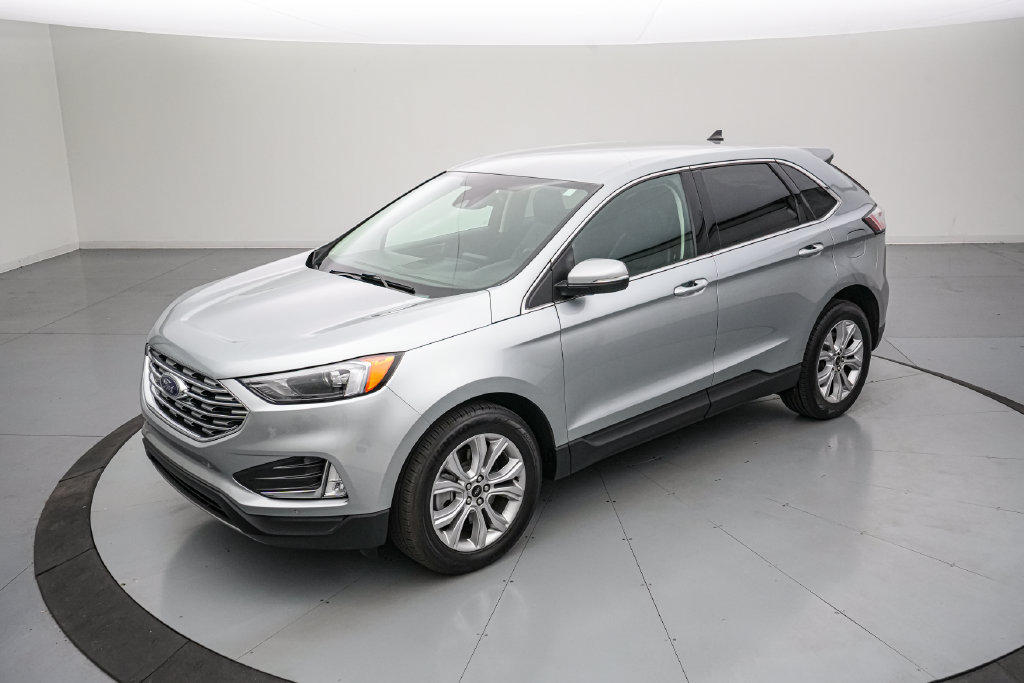 Certified 2024 Ford Edge Titanium AWD/4WD image 8