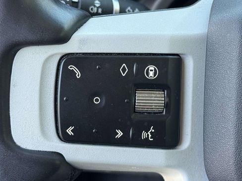 Used 2024 Land Rover Defender 110 S AWD/4WD image 22