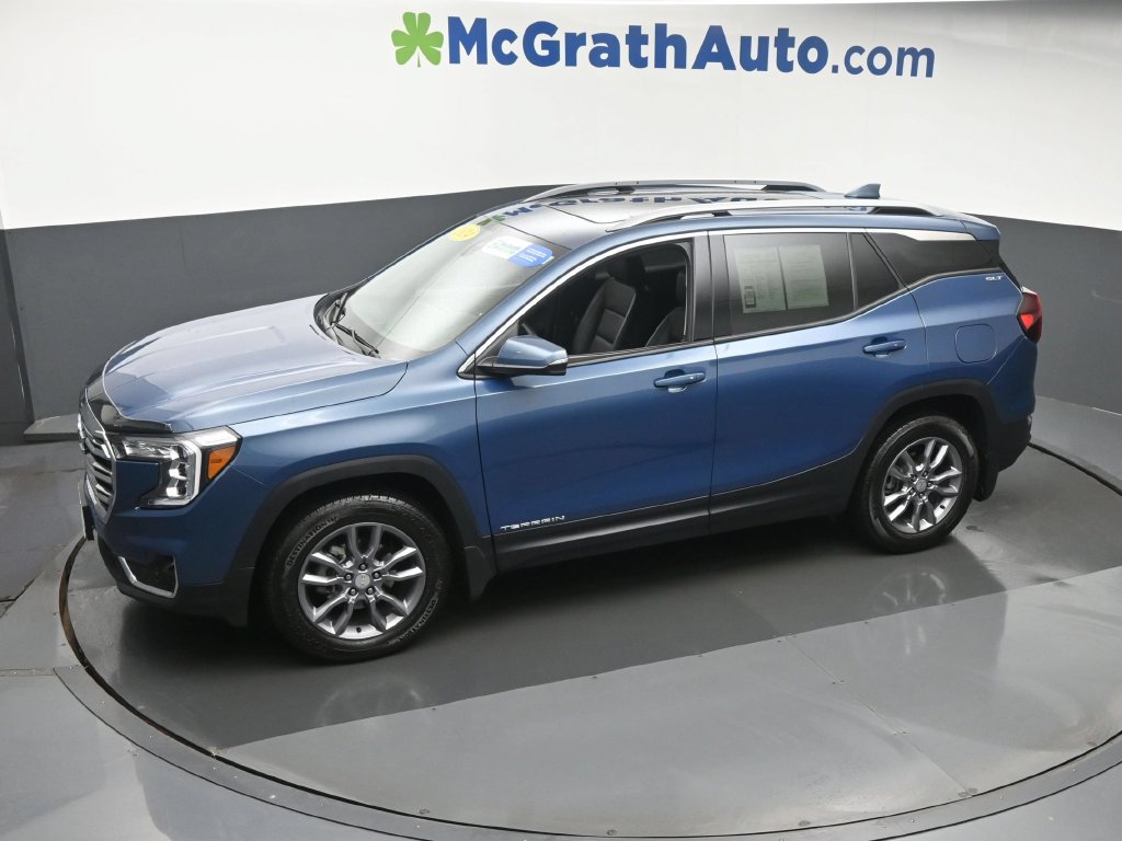 Used 2024 GMC Terrain SLT AWD/4WD image 23