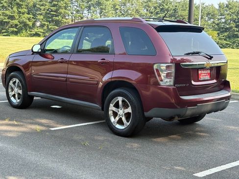 Used 2007 Chevrolet Equinox LT w/ LT Preferred Equipment Group image 8