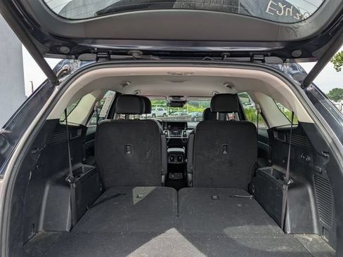 Used 2023 Kia Sorento EX AWD/4WD image 11