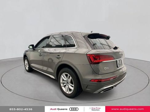 Certified 2023 Audi Q5 2.0T Premium w/ Convenience Package AWD/4WD image 2