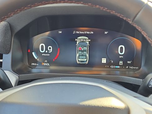 New 2026 Ford Explorer Active image 18