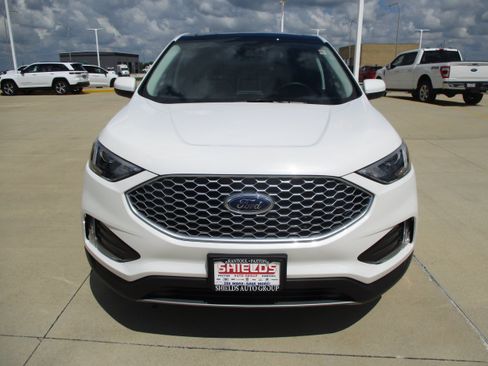Used 2024 Ford Edge SEL w/ Convenience Package AWD/4WD image 10